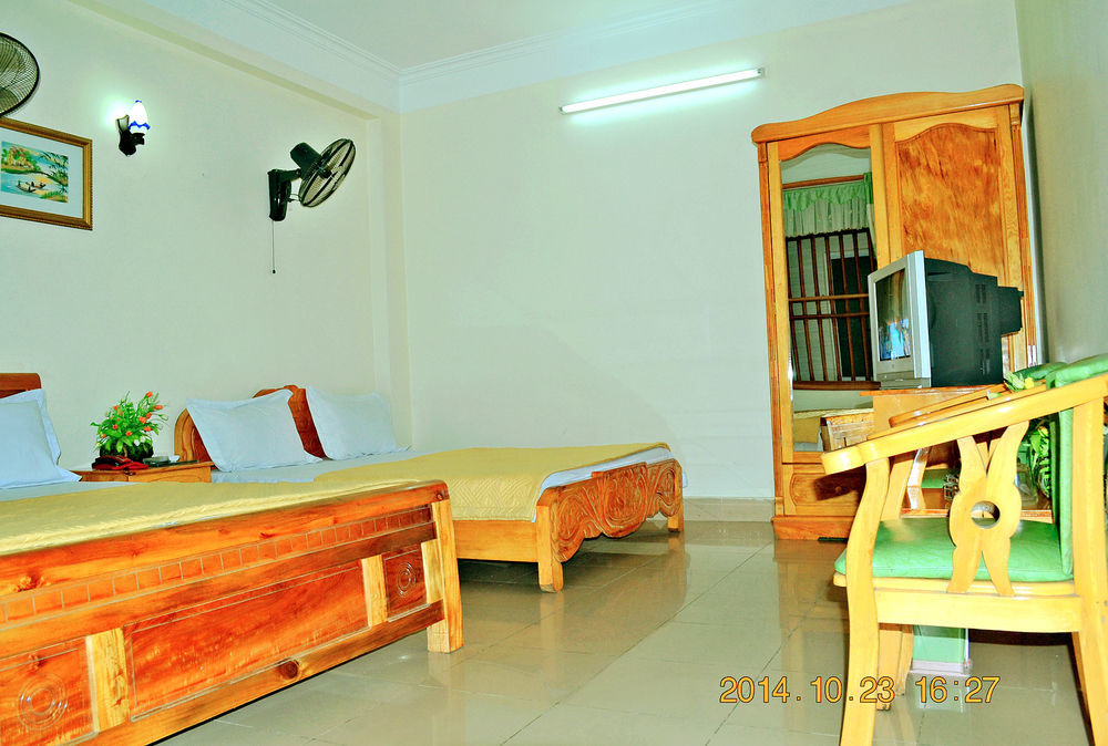 Hoang Ngoc Hotel Dong Khe Sau Exterior foto